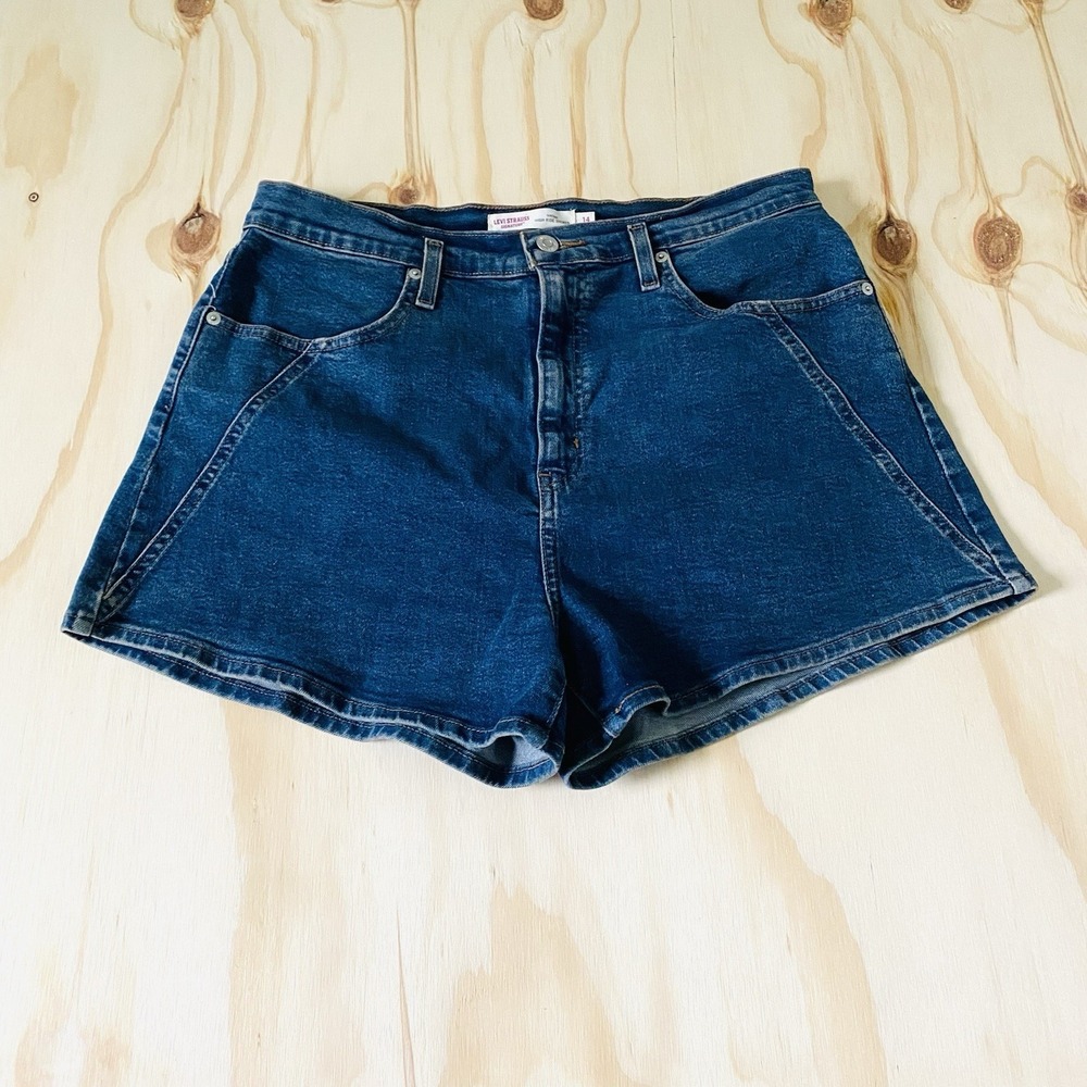 Signature by Levi Strauss Women Vintage High Rise Shorts Dark Wash Blue Size 14